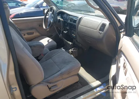 2003 Toyota Tacoma Xtracab from USA, damaged, VIN 5TEVL52N73Z203393